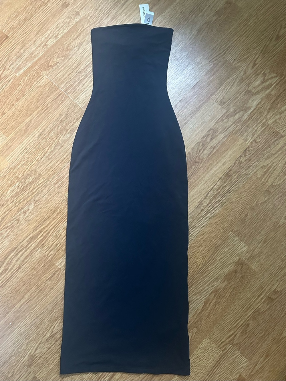 NWT Ariztia contour maxi tube Dress